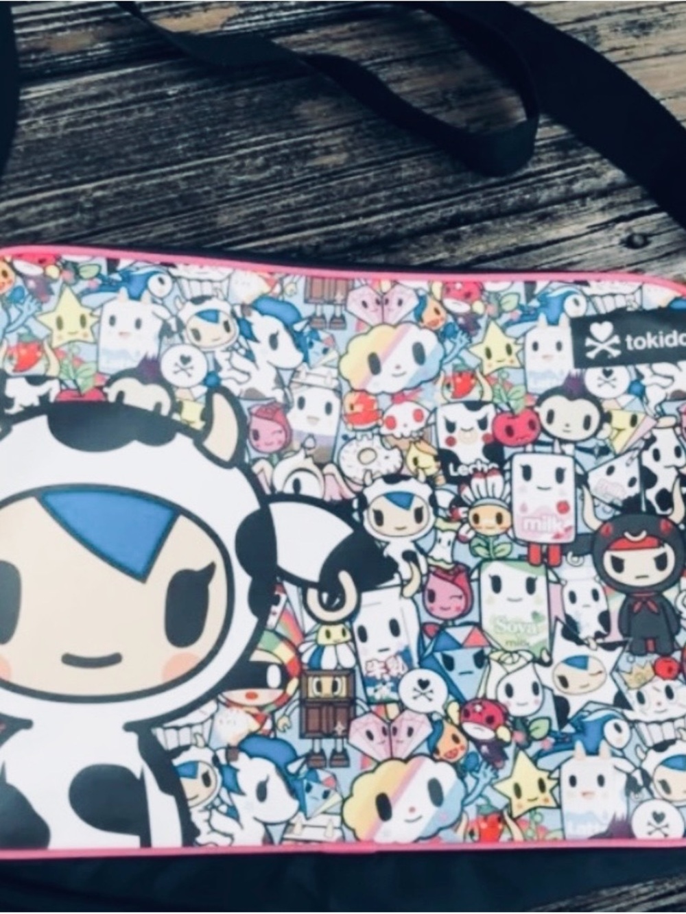 Tokidoki Crossbody Messenger Bag - Colorful Character Print - Picture 8 of 9